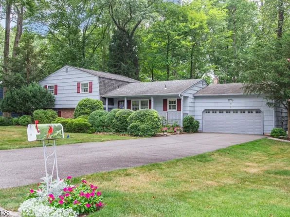 10 Forrest Rd, Randolph Twp., NJ 07869