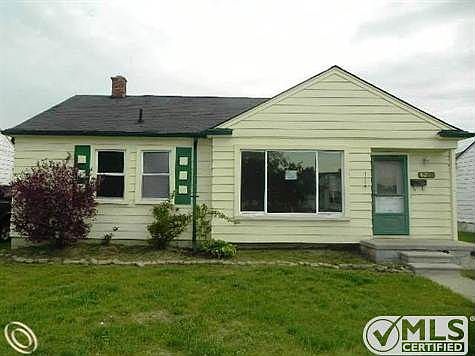261-958796_Front Center.JPG