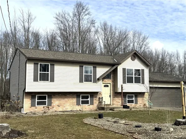 575 Center St E, Warren, OH 44481