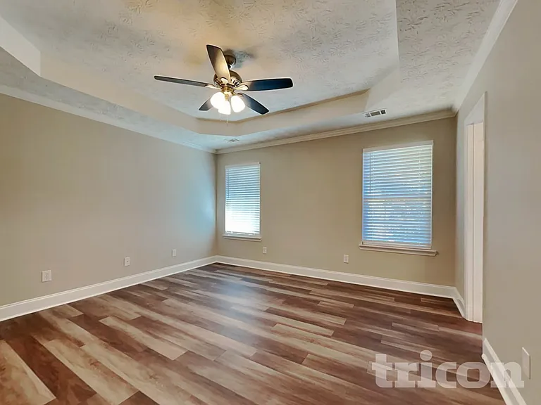 564 Brewer Dr — Photo 7