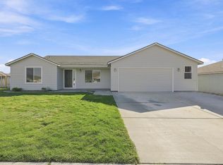 5519 Arthur Ln, Pasco, WA 99301