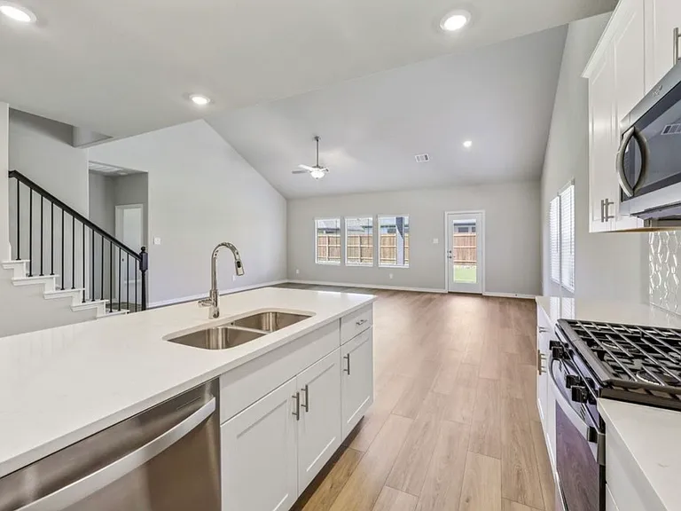 Copperwood Dr — Photo 24