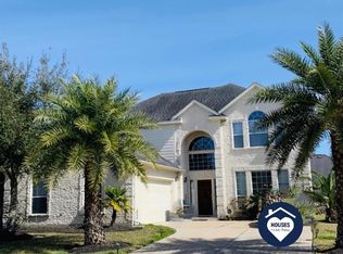 40 Mira Loma Dr, Manvel, TX 77578