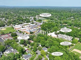 96 Iona Pl, Paramus, NJ 07652