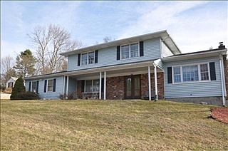 1st image of 1387 Ellen Ln