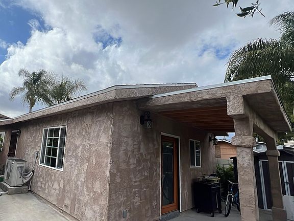 2nd image of 11747 Archwood St