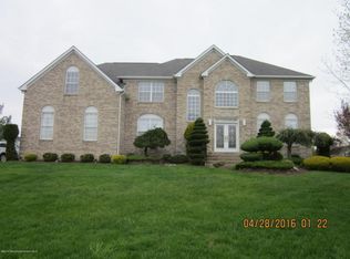 54 Stevenson Dr, Marlboro, NJ 07746