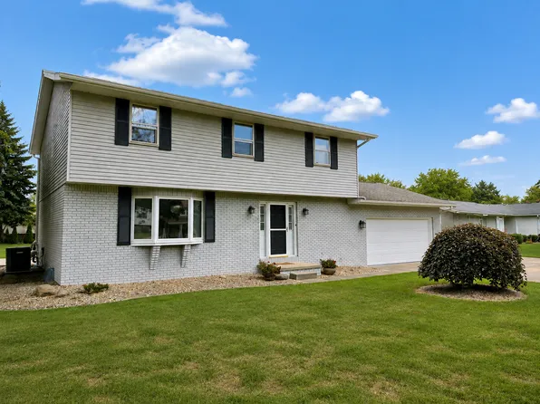 11507 Lela Ave NW, Uniontown, OH 44685