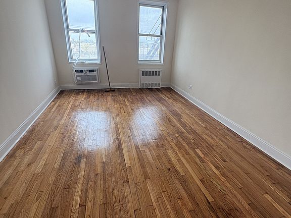 2nd image of 4601 39th Ave APT 307