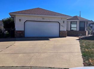 4821 W 47 Street Close, Innisfail, AB T4G1V4