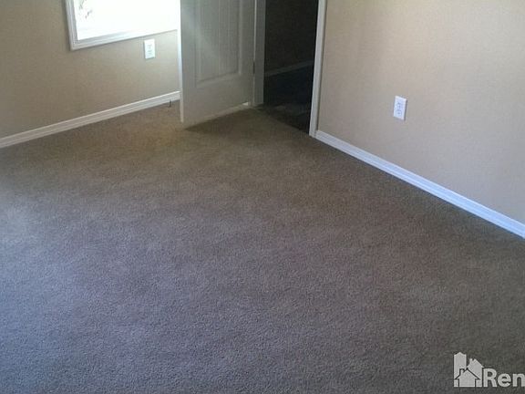 5th image of 401 Chalet Dr #62