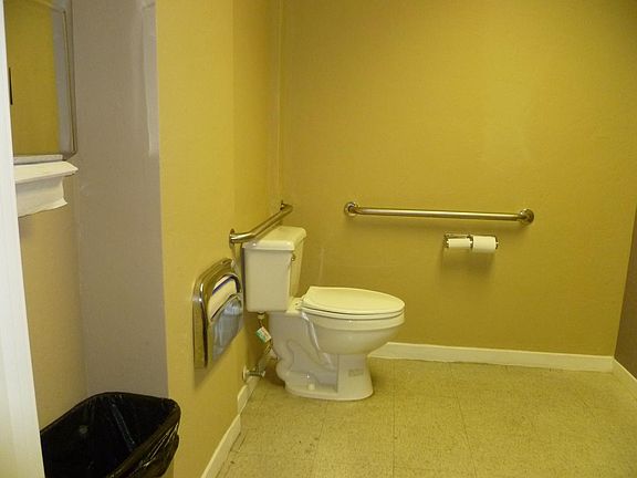 3rd image of 1000 Marin St