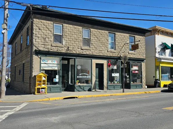 100 Main St #5, Philmont, NY 12565