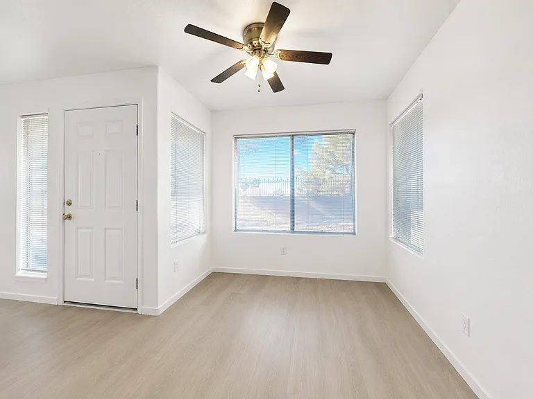 4955 Lindell Rd #128 — Photo 2