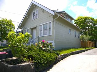 835 12th Ave, Seaside, OR 97138