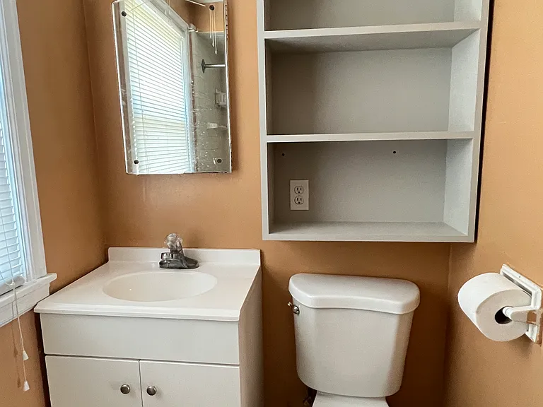 826 Robertson St #1 — Photo 7
