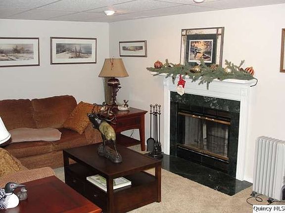 Home for Sale in Quincy, IL $159,900