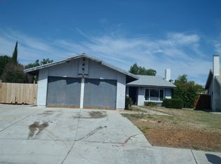 13300 Fieldcrest Ct, Moreno Valley, CA 92553