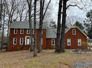 146 Bobwhite Dr SE, Decatur, AL 35603