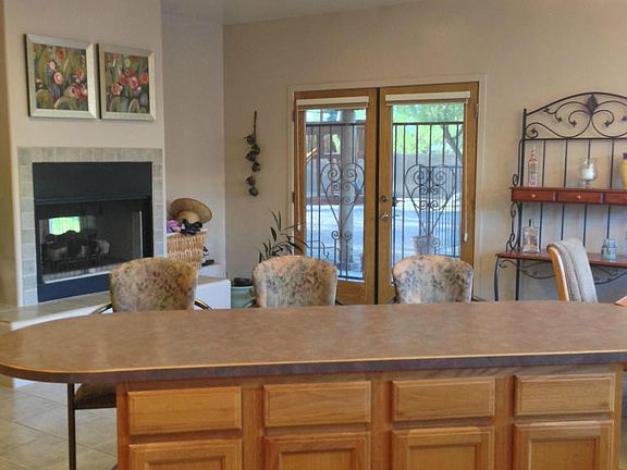 5th image of 1005 N Camino Miraflores