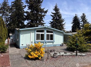221 Parkwood Blvd, Sequim, WA 98382
