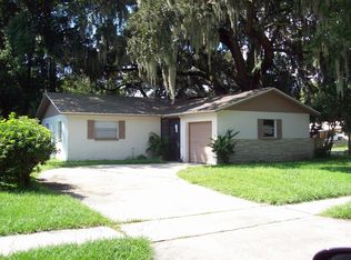 551 Robin Hill Cir, Brandon, FL 33510