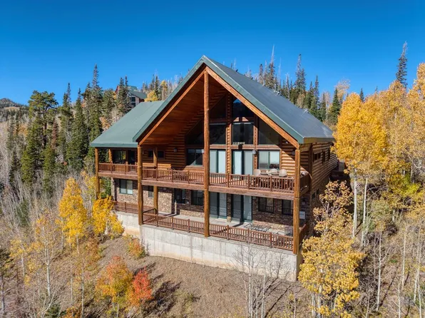 265 W Eagles Roost St, Brian Head, UT 84719