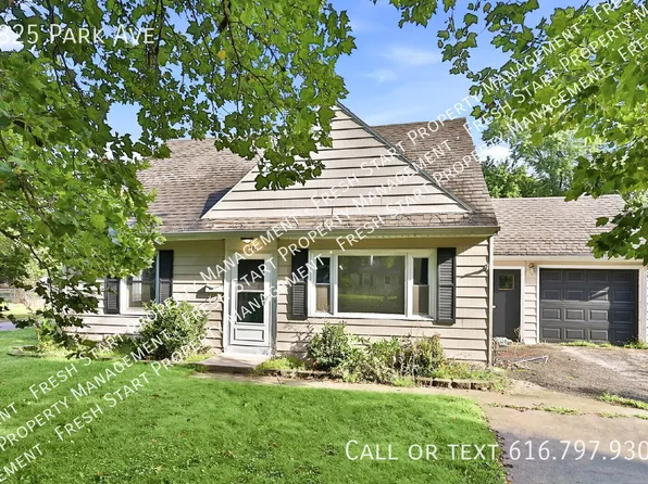 1825 Park Ave, Kalamazoo, MI 49004