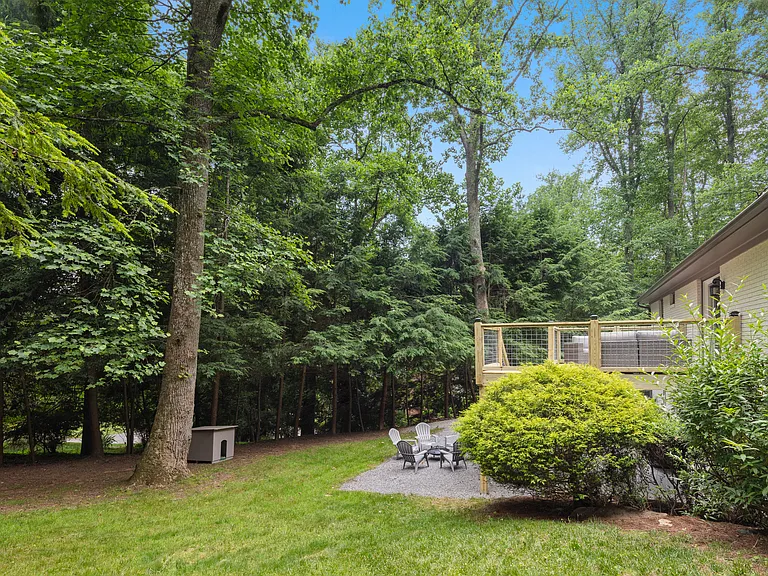 116 Overlook Rd — Photo 41