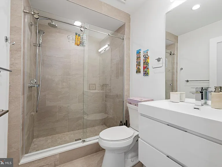 1341 S Garnet St — Photo 18