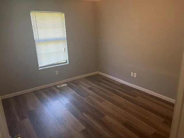 1651 W Wayland St — Photo 9
