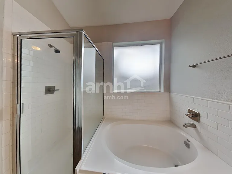 6733 River Ridge Ln — Photo 11