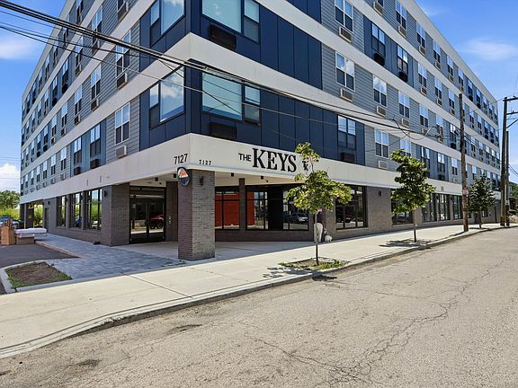 4th image of 7129 Keystone St #224