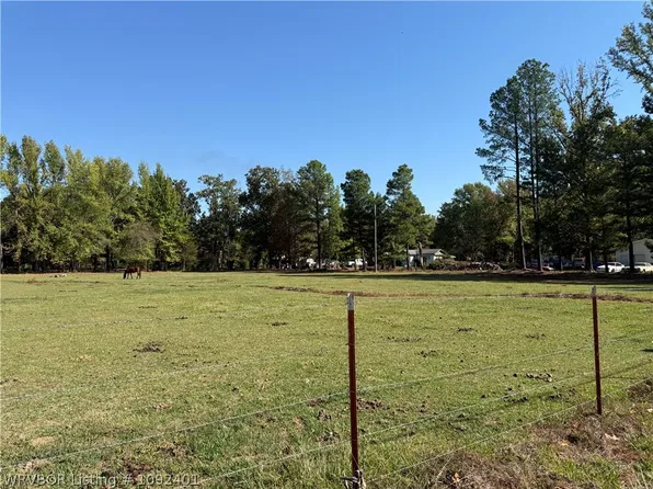 6121 Coach Dr, Van Buren, AR 72956