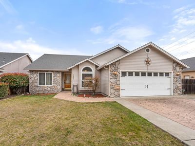 3043 Colonial Ave, Medford, OR, 97504