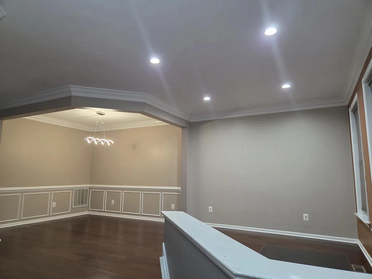 3 bed, 2200 sqft, $3,200 — Photo 2
