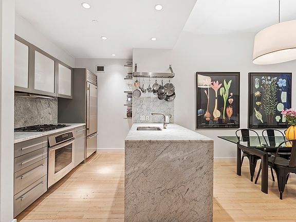 3rd image of 210 Lafayette St APT 3C
