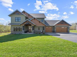 5378 Roosevelt Dr, Hermantown, MN 55811