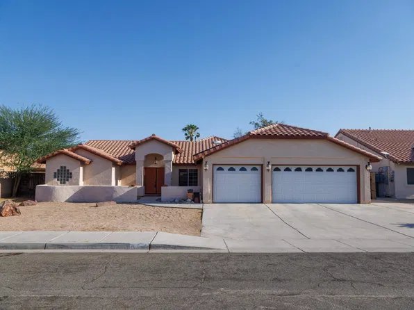 8167 E Lorenzo Ln, Yuma, AZ 85365
