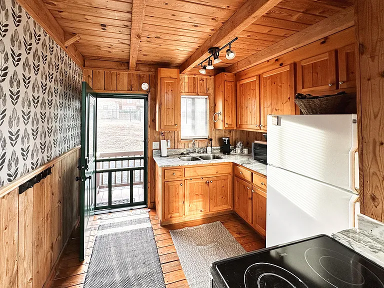 3 Kitty Hawk Ln — Photo 4