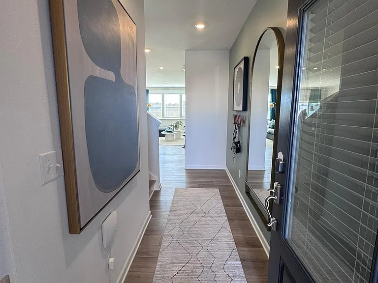 240 Vision St — Photo 4
