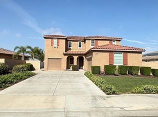 16562 Village Meadow Dr, Riverside, CA 92503