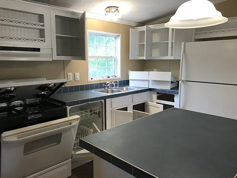 5066 Keyser Mill Rd — Photo 5