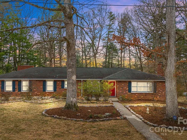 16 S Oak Forest Dr, Asheville, NC 28803