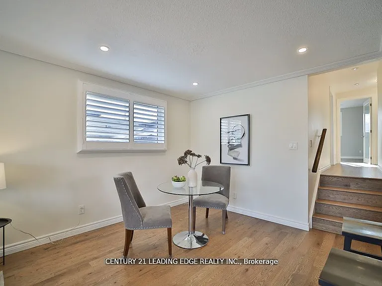 3 Crombie Pl — Photo 18