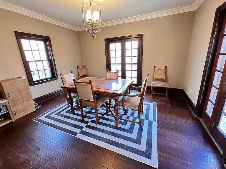1010 Highland Ave — Photo 7