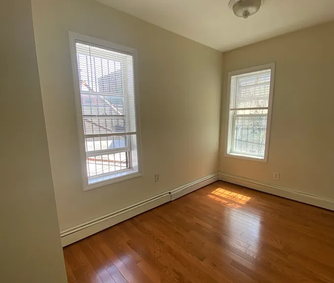 822 Huntington Ave #1 — Photo 5