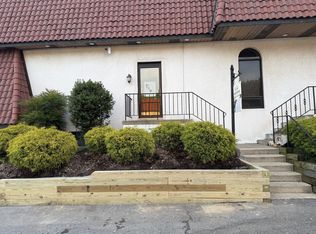 617 Stemmers Run Rd, Essex, MD 21221