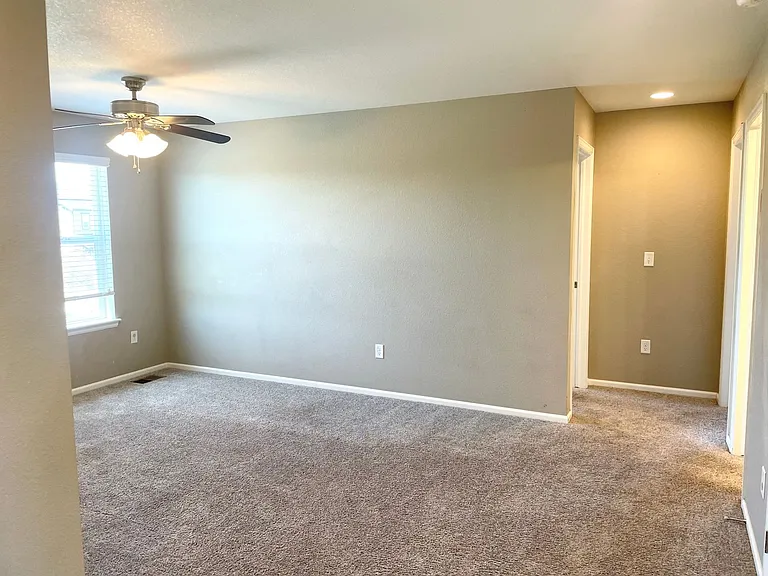25147 E Maple Ave — Photo 25