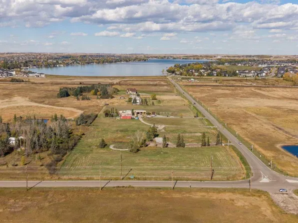 240017 Range Road 282, Chestermere, AB T1X 0M8